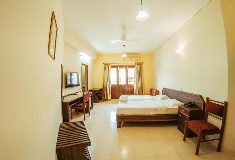 اتاق لوکس, Arcadia