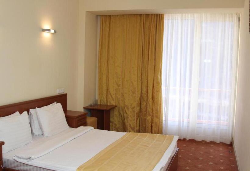 חדר סטנדרט יחיד עם מרפסת, Jermuk Ashkhar Sanatorium