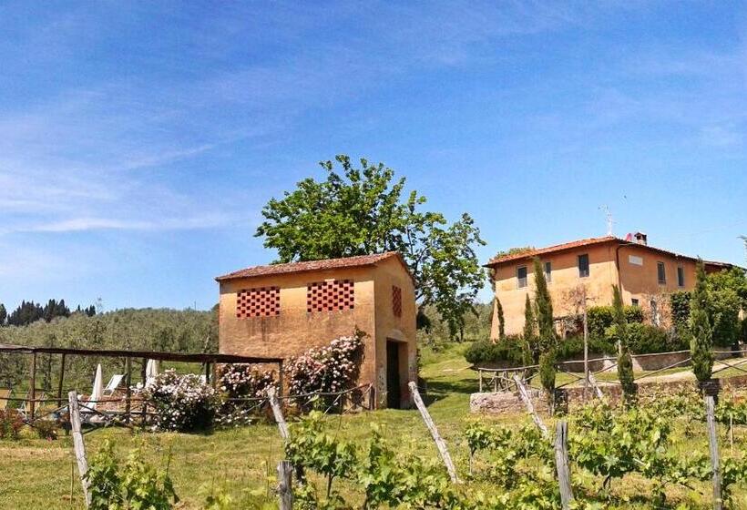 1베드룸 아파트 1층, Petrolo