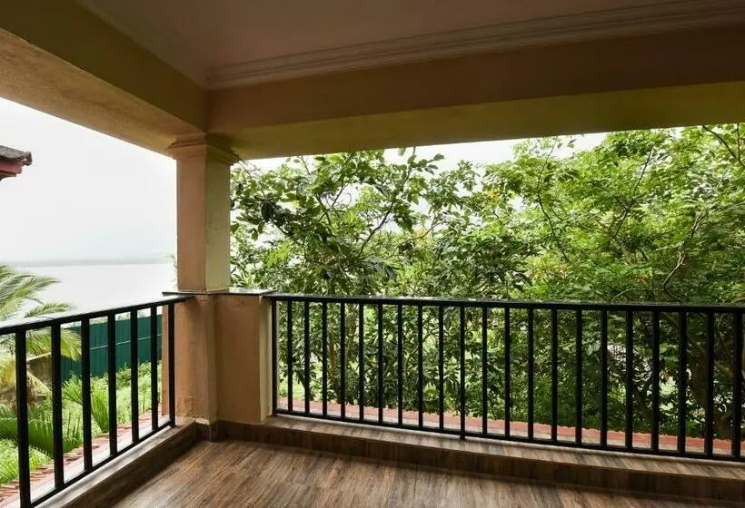Chambre Standard Lit King Size, Raposo Resorts