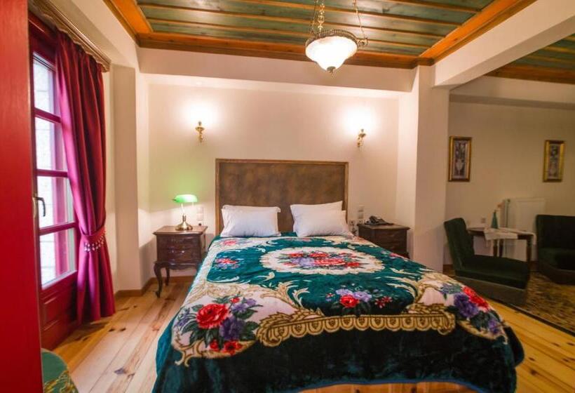 غرفة ديلوكس سرير كينج, Meliteion Traditional