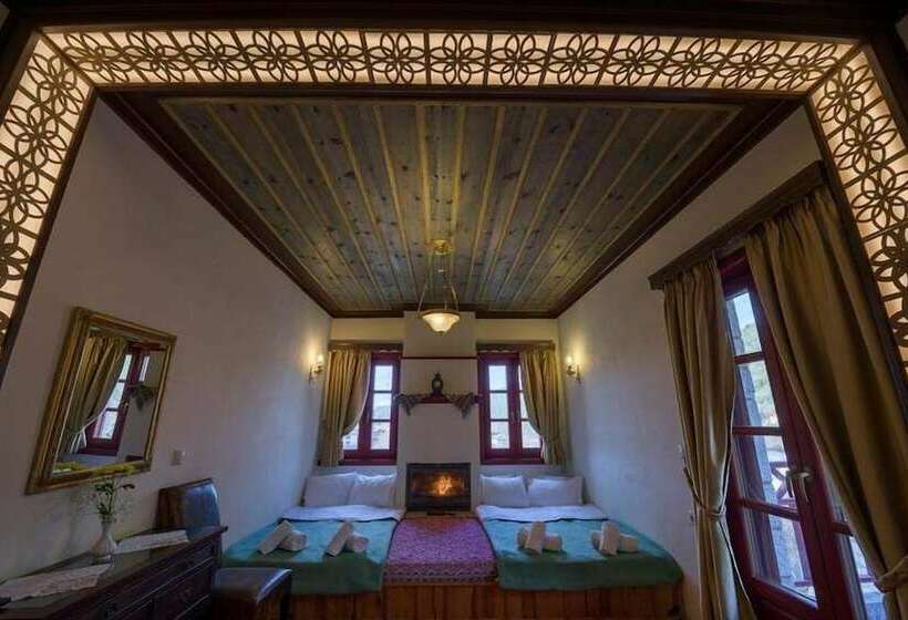 غرفة قياسية, Meliteion Traditional