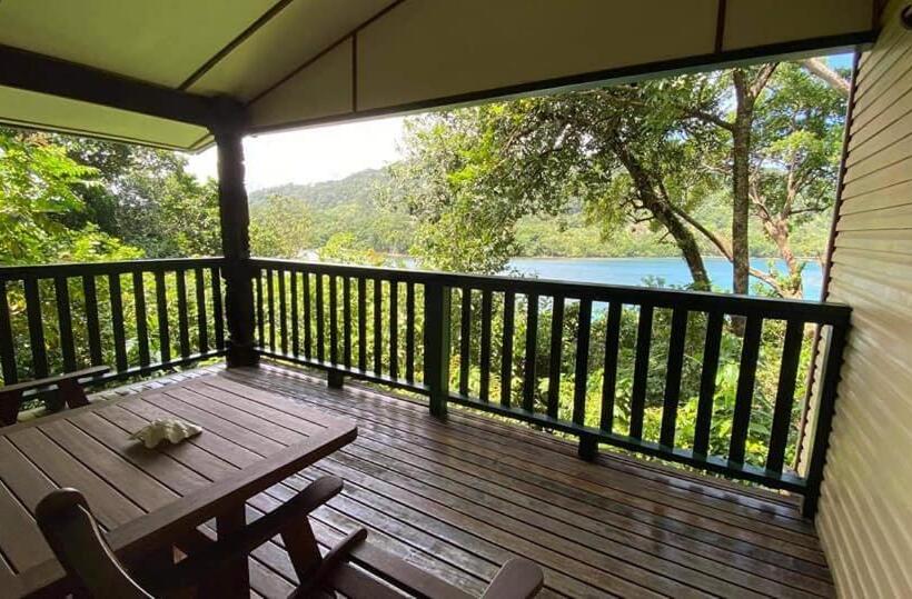 スタンダードバンガロー, Tawali Leisure & Dive Resort