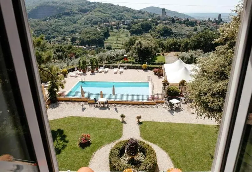 ベーシックトリプルルーム, Agriturismo Villa Bracali
