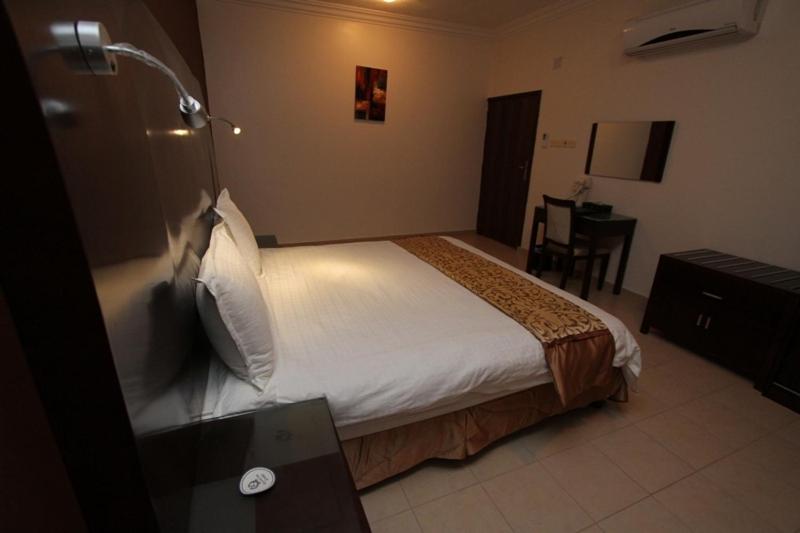 Королевский Люкс, Raoum Inn Majmaa