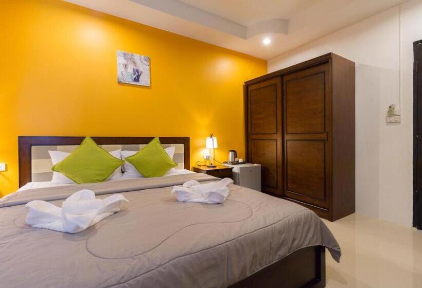 Standard Room, Samed Big Tree