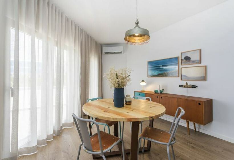 آپارتمان سوپریور 1 خوابه, You And The Sea