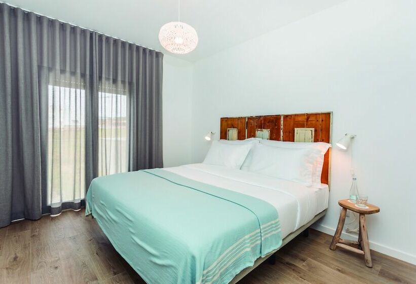 آپارتمان سوپریور 2 خوابه, You And The Sea