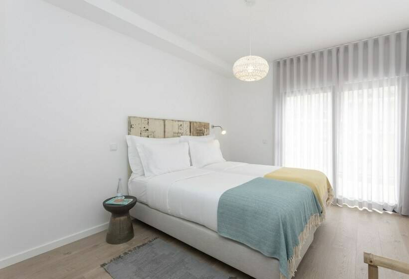 آپارتمان سوپریور 3 خوابه, You And The Sea