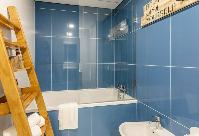 آپارتمان سوپریور 3 خوابه, You And The Sea