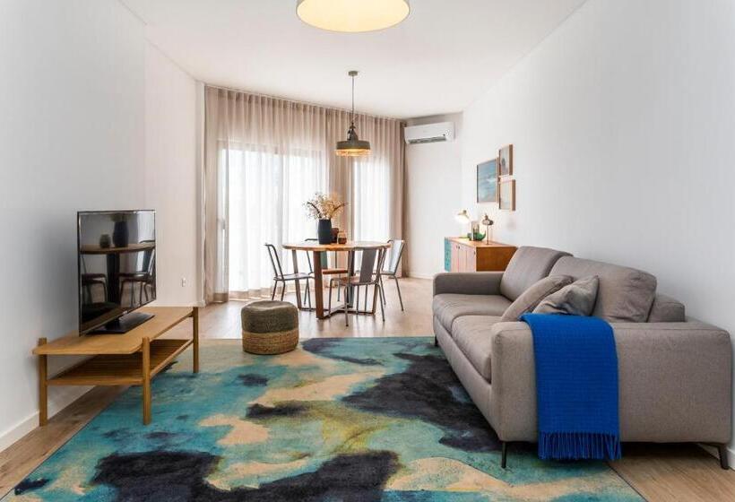 آپارتمان سوپریور 1 خوابه, You And The Sea