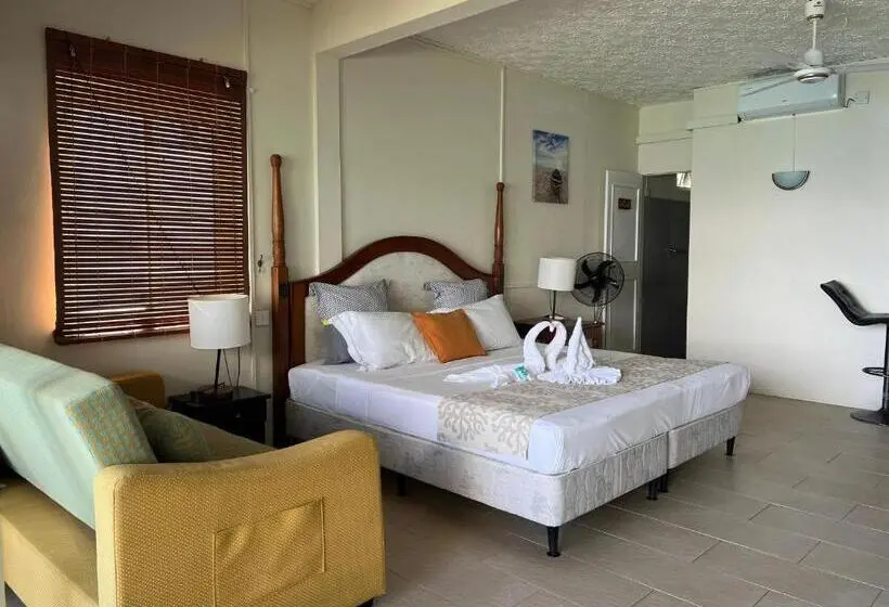 اتاق استاندارد سه نفره, Blue Reef Blue Bay