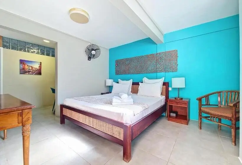 اتاق استاندارد چهار تخته, Blue Reef Blue Bay