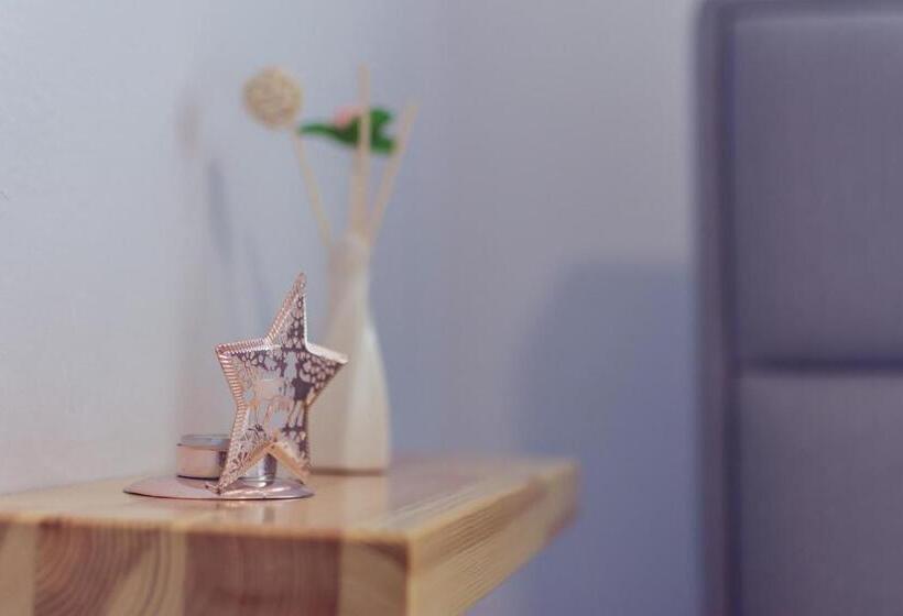 חדר סטנדרט, Art Hostel