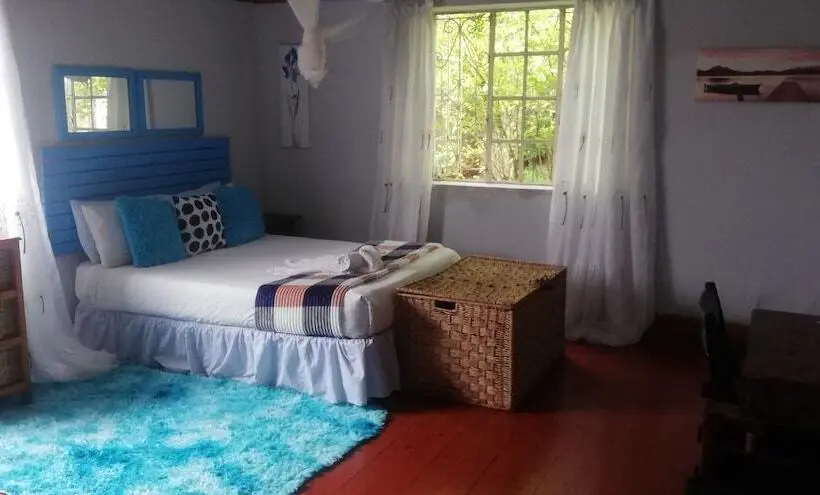 اتاق استاندارد, Breeze Guest House
