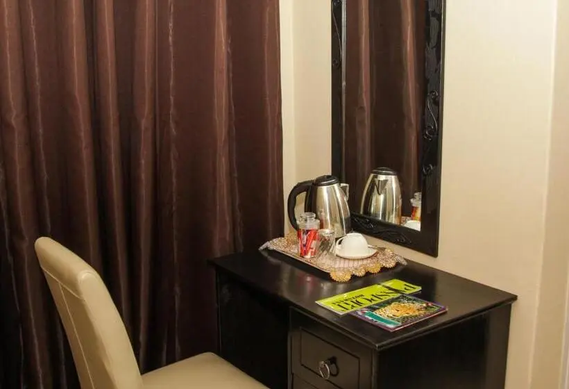 اتاق لوکس, Streets Of Gold Guest House