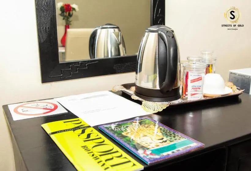 اتاق لوکس, Streets Of Gold Guest House