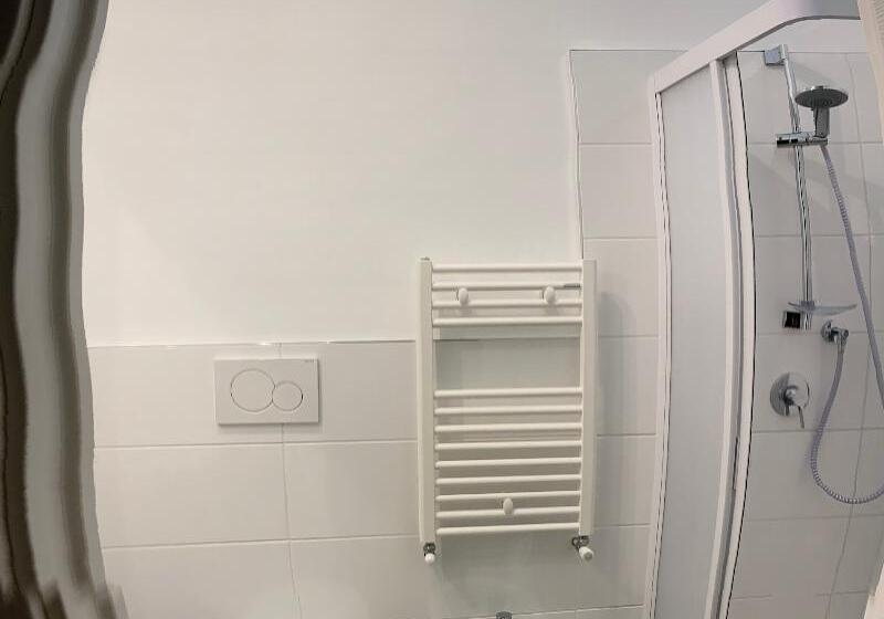 带共用浴室的标准房间, Casa Papapietro