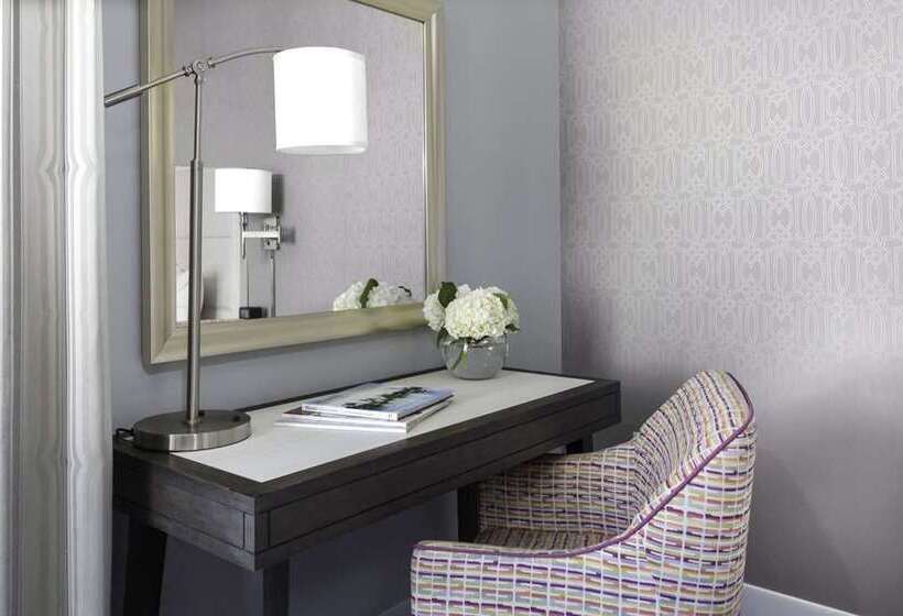 Chambre Standard, Continental Miami Beach, Tapestry Collection By Hilton