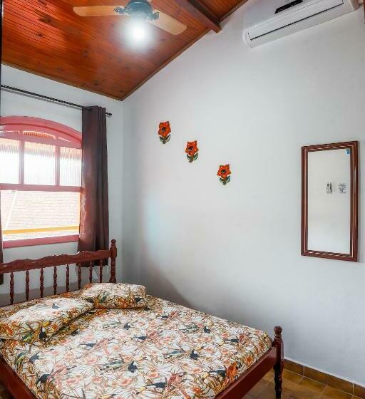 패밀리 스위트, Pousada Gaivotas De Maranduba