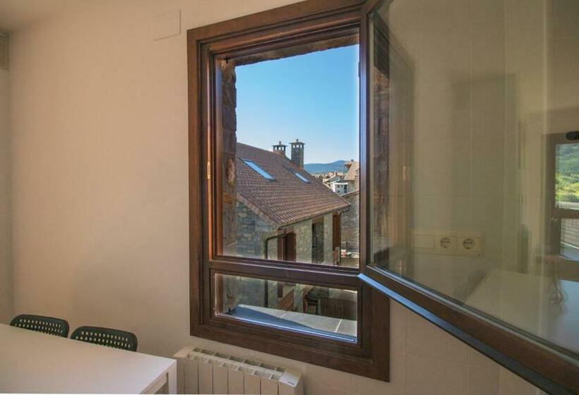 带2个卧室的公寓, Apartamentos Gavín Biescas 3000