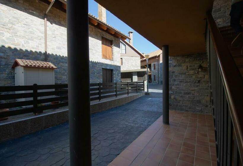 带2个卧室的公寓, Apartamentos Gavín Biescas 3000