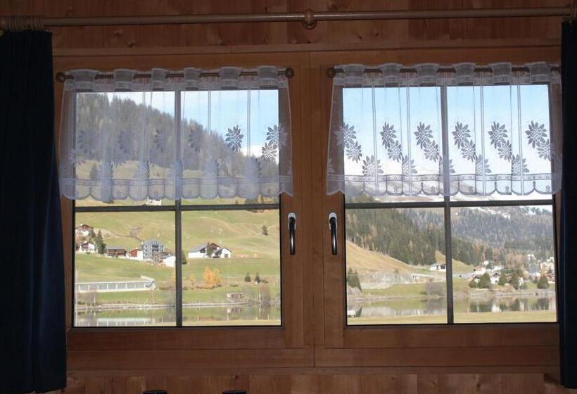 غرفة قياسية مطلّة علي البحيرة, B&b Haus Im Sand