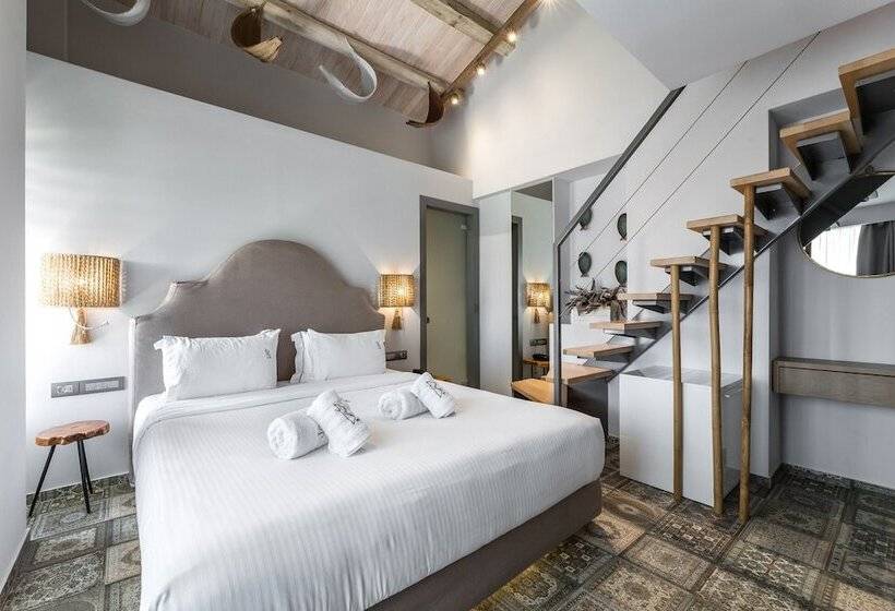 Quarto Dúplex, Blue Carpet Luxury Suites