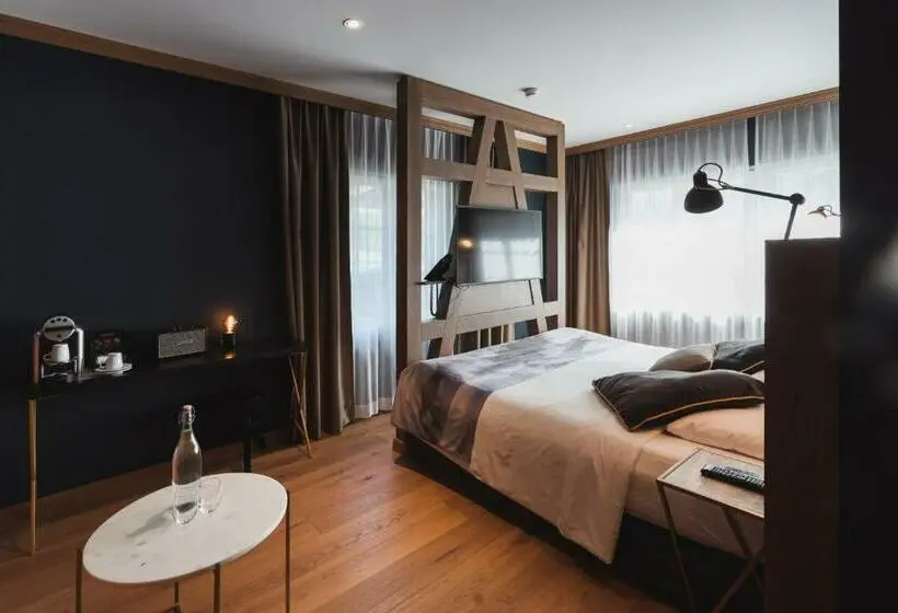 コンフォートルーム, Boutique Hotel Glacier