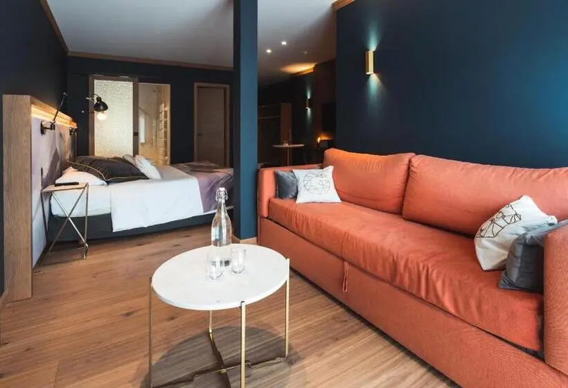 コンフォートルーム, Boutique Hotel Glacier