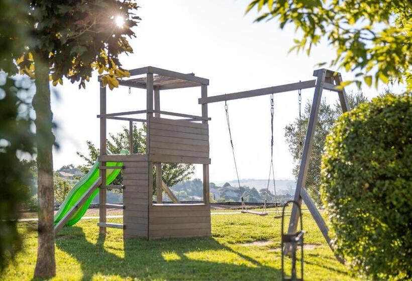 Номер Стандарт, Logis Hôtel Auberge Du Pastel Hôtel 3 étoiles Et Restaurant