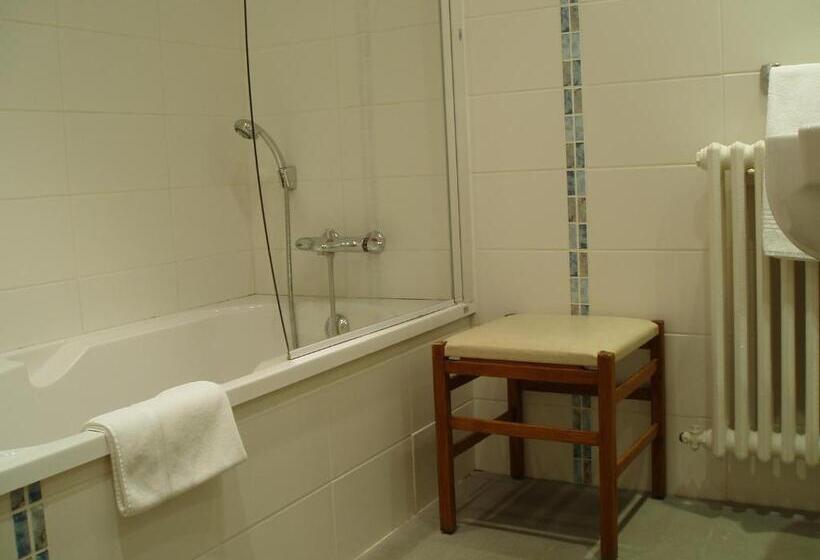 غرفة كومفورت, Les Hospitaliers