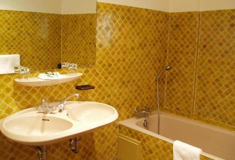 غرفة سوبيريور مطلة على المدينة, Les Hospitaliers