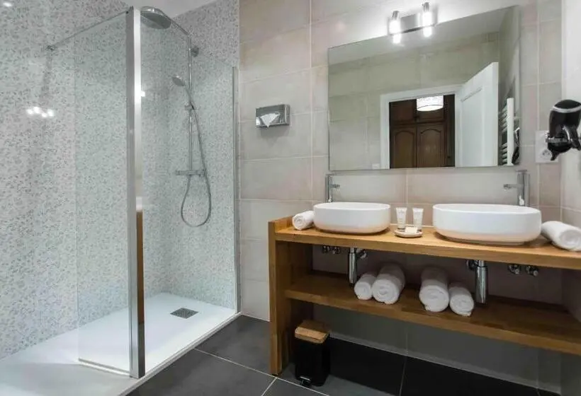 اتاق استاندارد با چشم‌انداز باغ, Maison Zugno Hôtel & Spa