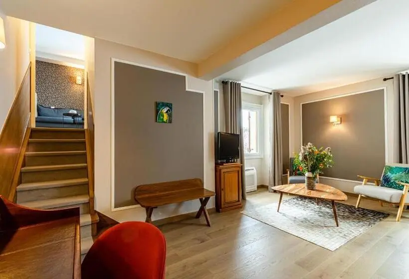 سوئیت جونیور با چشم‌انداز باغ, Maison Zugno Hôtel & Spa