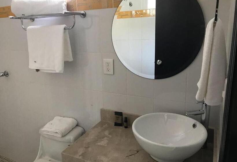 חדר סטנדרט יחיד, Parque Marimba