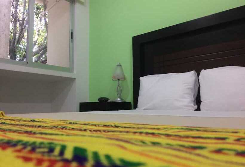 חדר סטנדרט יחיד, Parque Marimba