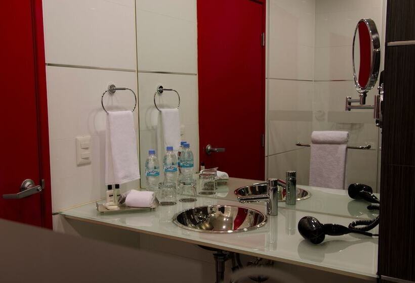 اتاق استاندارد با 2 تخت دوبل, Ramada Encore By Wyndham Aguascalientes