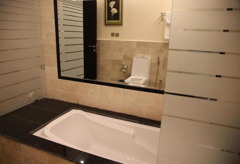 Люкс Повышенной Комфортности, Raoum Inn Khafji Corniche
