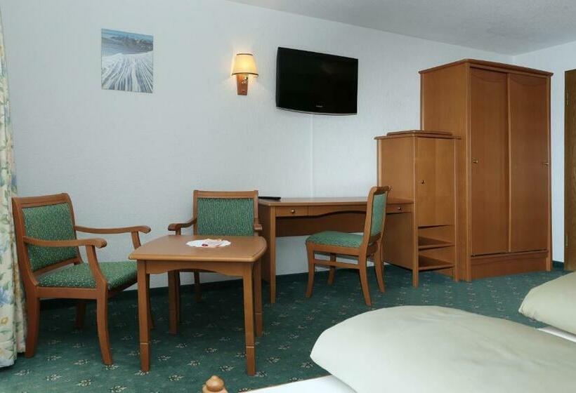 コンフォートルーム, Tannenboden Steinbock