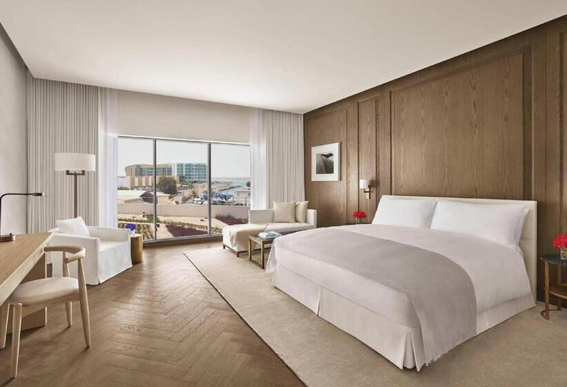 스탠다드 룸 킹사이즈 침대, The Abu Dhabi Edition