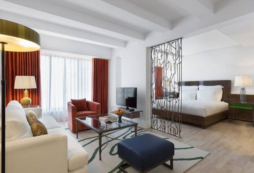 سوییت اجرایی, The Merchant House