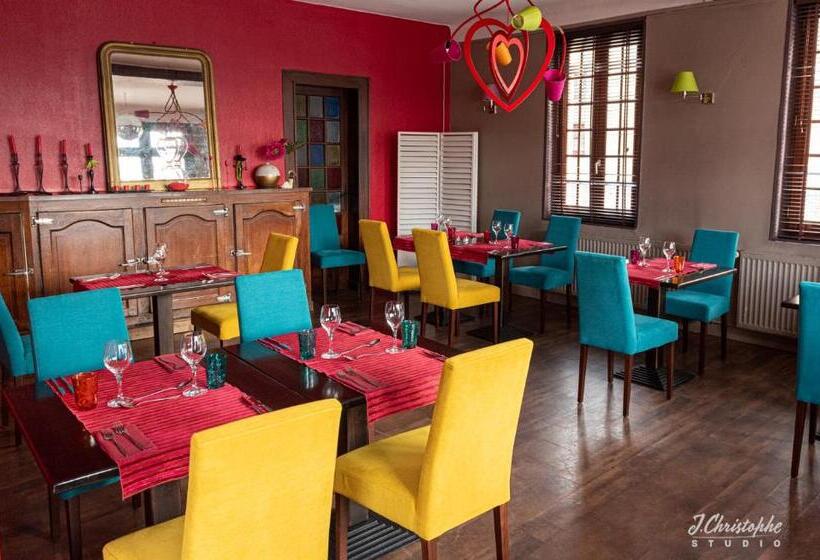 Номер Economy, Logis   Hotel & Restaurant La Corne D  Abondance
