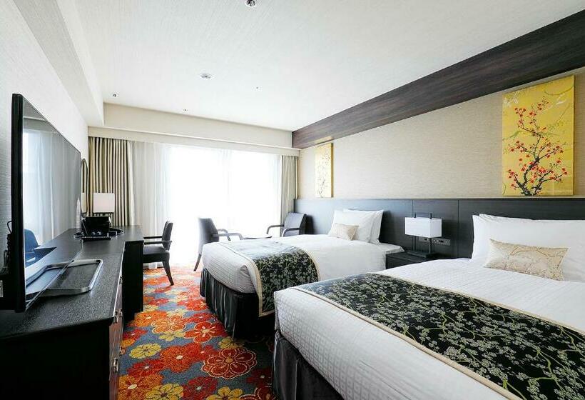Quarto Deluxe, Doubletree By Hilton Kyoto Station