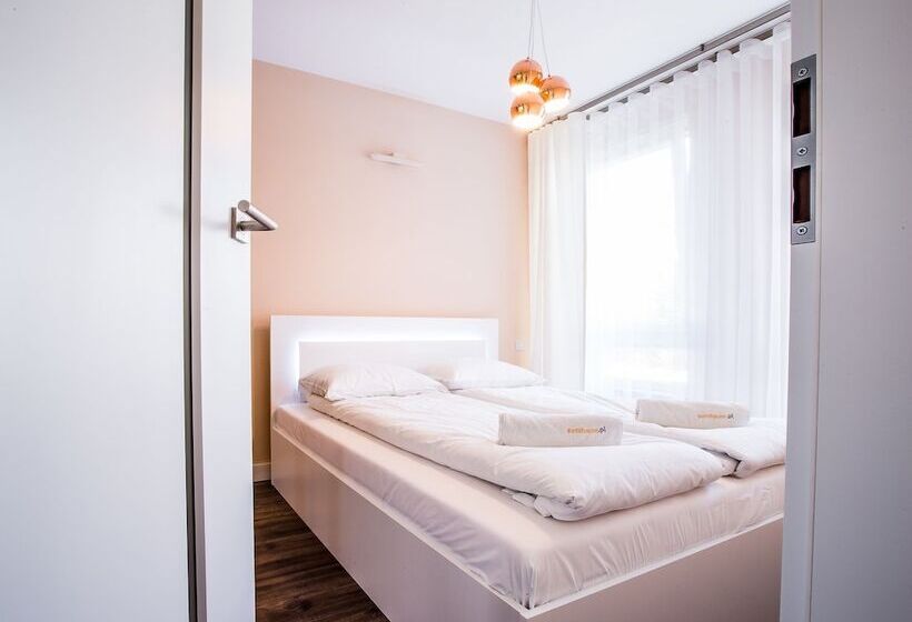 带1个卧室的豪华公寓, Emihouse Cityvibe Apartments