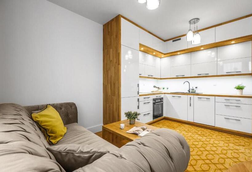 سوییت جونیور با بالکن, Emihouse Cityvibe Apartments