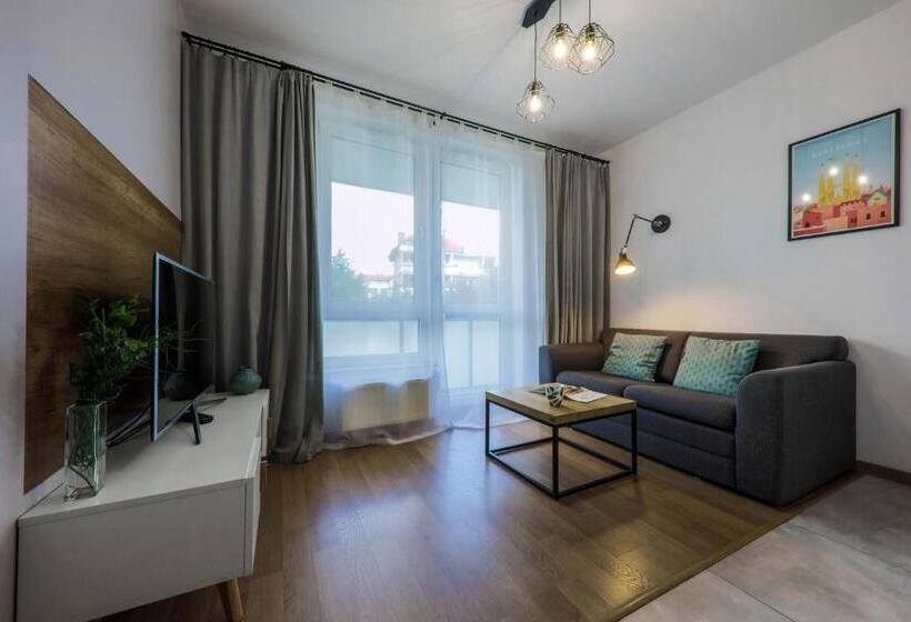 小型套房带阳台, Emihouse Cityvibe Apartments