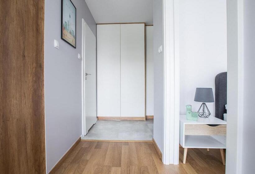 سوییت جونیور با بالکن, Emihouse Cityvibe Apartments