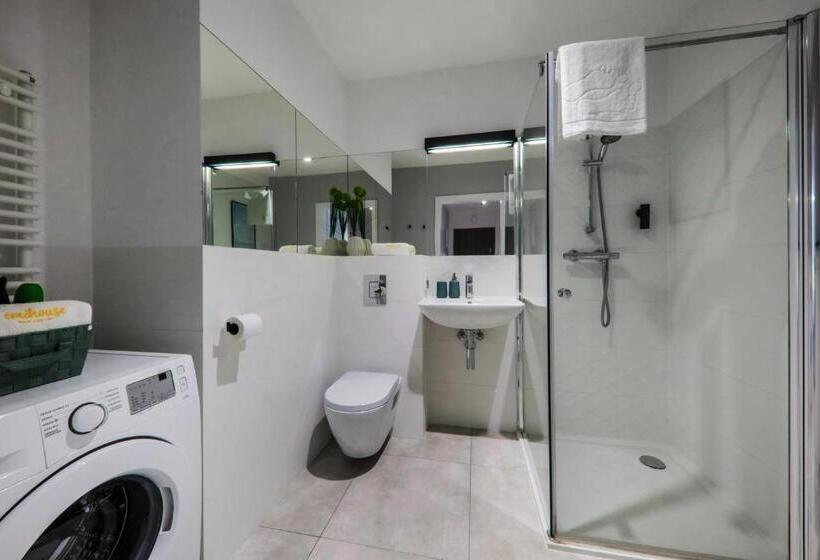 سوییت جونیور با بالکن, Emihouse Cityvibe Apartments