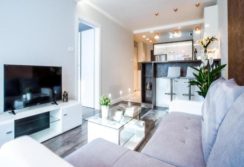 Апартаменты Deluxe 1 Спальня, Emihouse Cityvibe Apartments